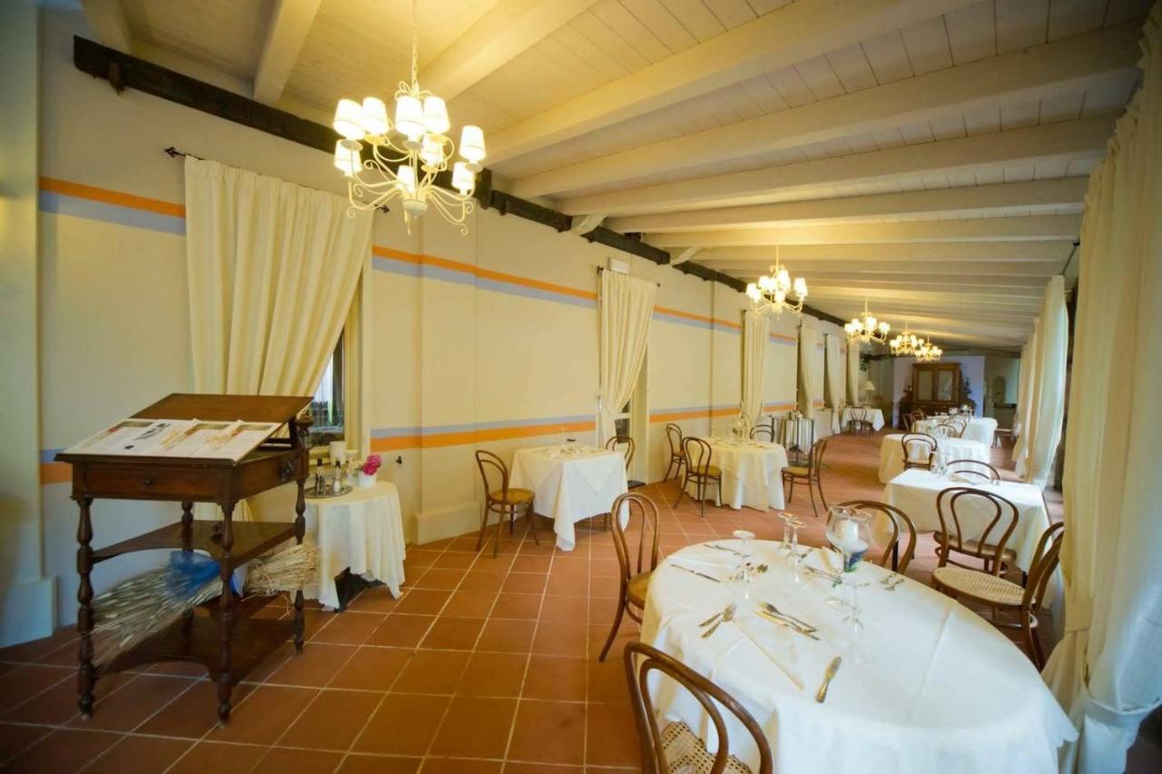 Hotel Milano Pool & Garden Salice Terme Extérieur photo